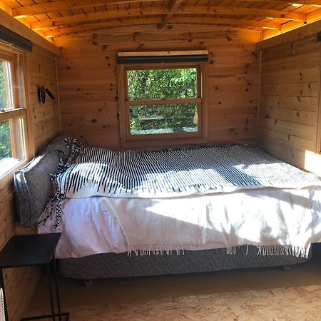 Bed and Breakfast Le Jardin Des Sources La Hulpe Zimmer foto