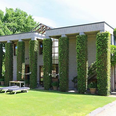 Bed and Breakfast Le Jardin Des Sources La Hulpe Exterior foto