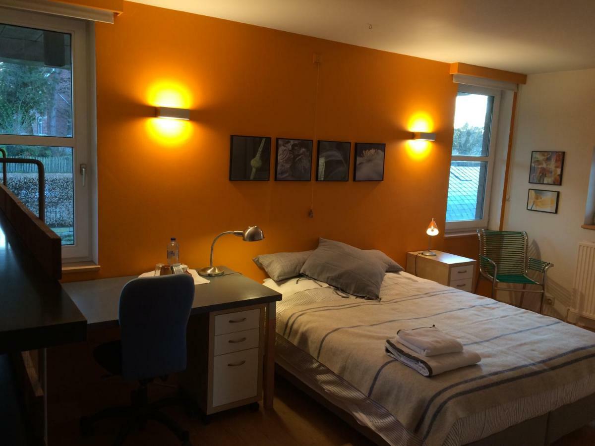 Bed and Breakfast Le Jardin Des Sources La Hulpe Exterior foto